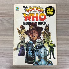 THE DOCTOR WHO MONSTER BOOK DR 1ST EDITION 1975 VINTAGE TOM BAKER