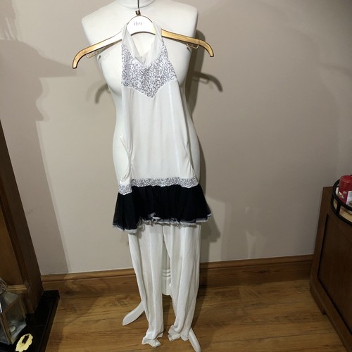 Girls dance costumes size - dance,