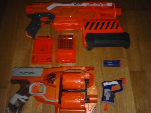 Nerf gun bundle - nerf,