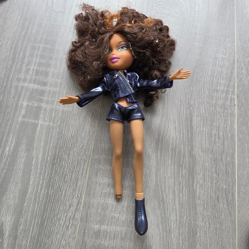 Vgc bratz doll - vgc,