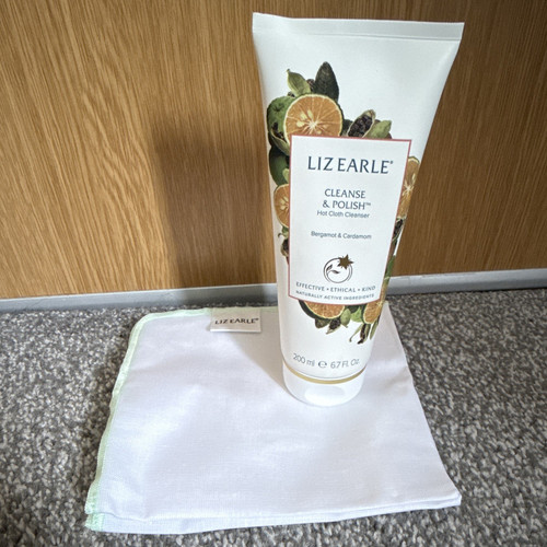 Liz earle cleanse - earle, hot