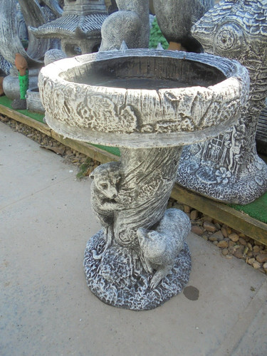 Meerkat bird bath - , concrete