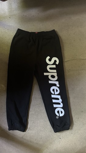 Supreme satin applique - supreme,