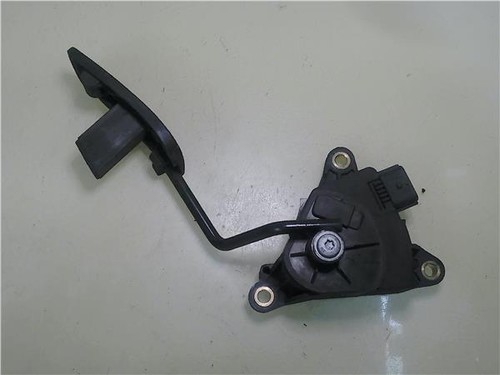 750b accelerator pedal - accelerator, nissan