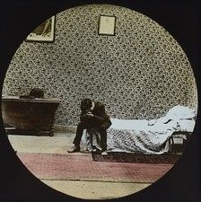 Photo VICTORIAN MAN UPSET