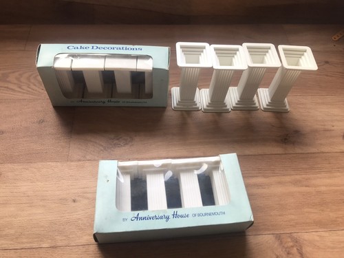 Cake pillars sets of - -,