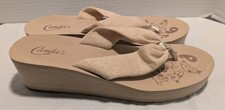 Candie's Vintage Tan/Beige