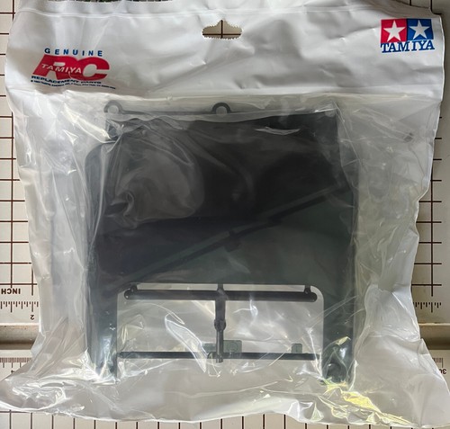 Tamiya parts windshield - t,
