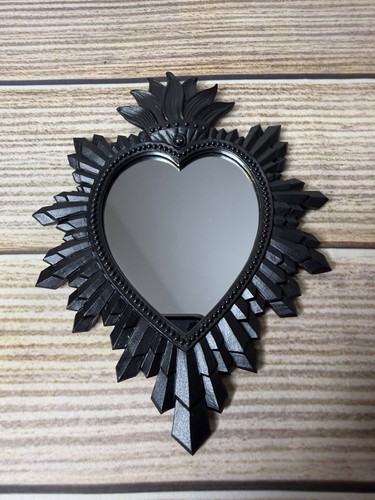 Black sacred heart - black,