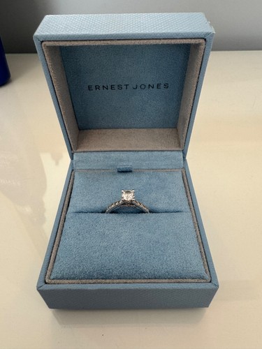 Engagement ring 18ct - ring,