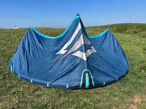 Naish pivot 11m kite - naish,