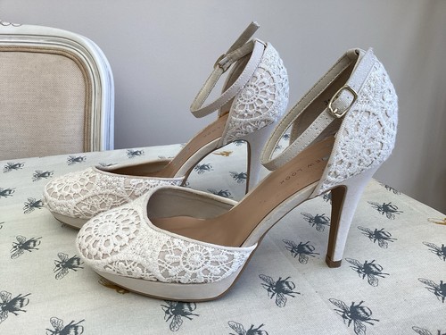 Cream crochet trim - crochet, strap