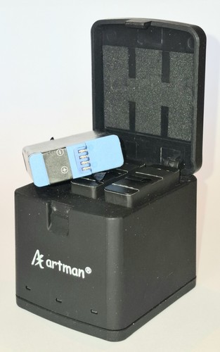 Artman battery charger - x3,