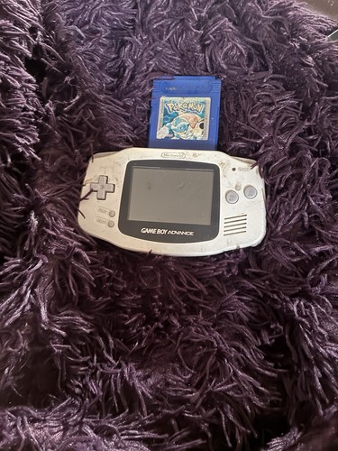 Gameboy and pokémon - gameboy,
