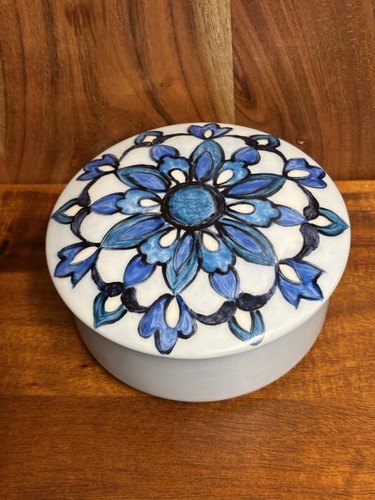 Ceramic dresser jewelry - dresser,