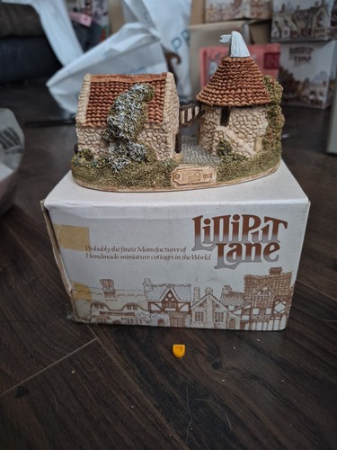 Lilliput lane preston mill - lilliput, lane.