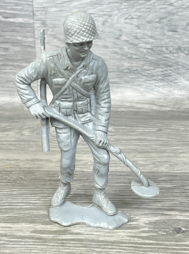 Louis marx large plastic - louis, 6"