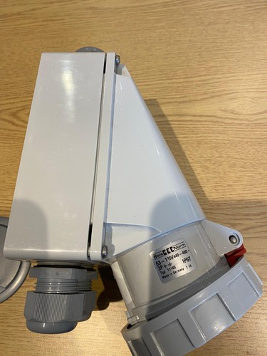 Surface mounting socket 63a - socket,