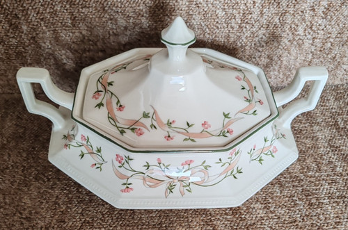 Eternal beau lidded vegetable - eternal,