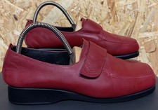 Ladies Flyflot Red Leather