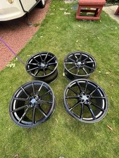 Savini SVF04 Gloss black Wheels ‘20’