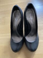 Internacionale Black Faux Leather High Heel Stiletto Shoes, Size 4