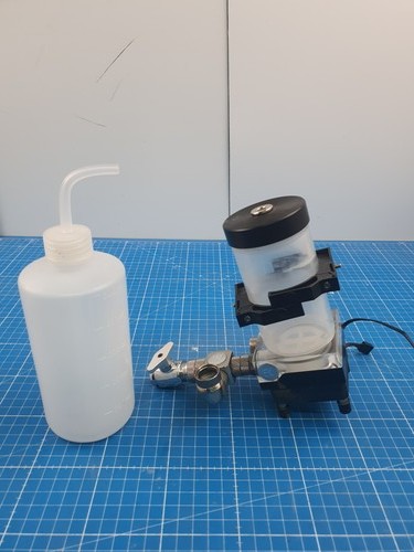 Ekwb xres 140 - pwm, pump