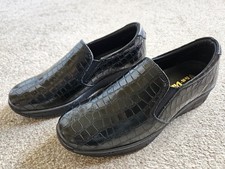 Van Dal Ripple Black Patent