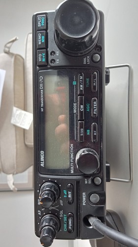 Alinco hf transceiver - alinco,
