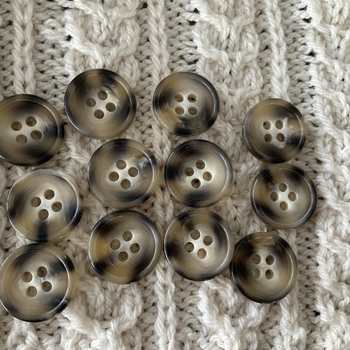 Buttons for aran cardigans - 12,