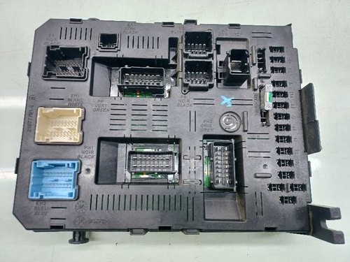 21676031 fuse box unit - fuse,