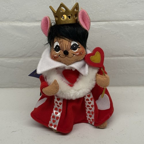 Annalee doll queen - doll, hearts
