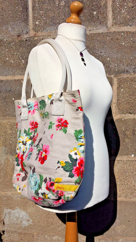 Joules medium sized floral - joules,