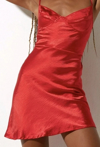 Motel lebby red satin - motel,
