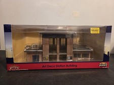 Bachmann Art Deco Station