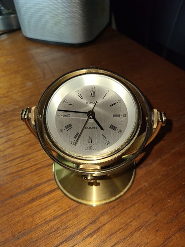 1980 swiza quartz brass - swiza,