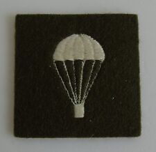 British Army Parachute Trained Lightbulb Badge