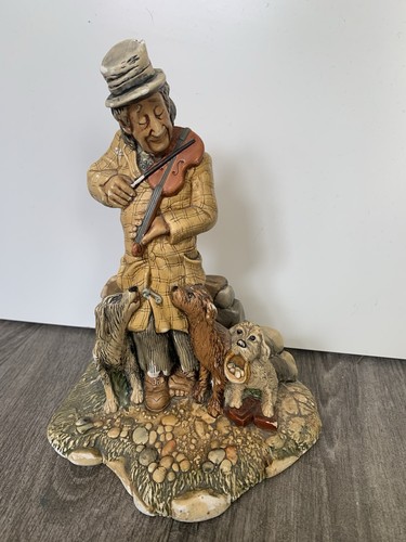 Canine chorus figurine - canine,