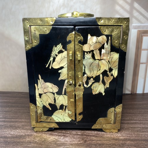 Vintage chinese black lacquer - chinese,