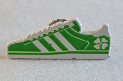 Celtic adidas trainer pin - celtic, fc