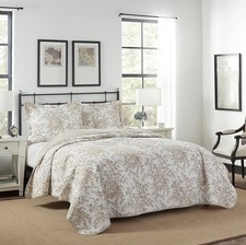 Laura Ashley-Full/Queen Quilt