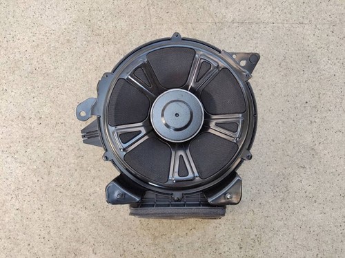 Volvo xc60 2020 subwoofer - xc60,
