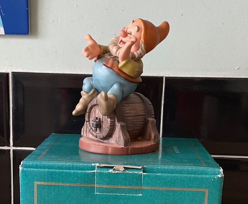 Wdcc snow white - white, 7
