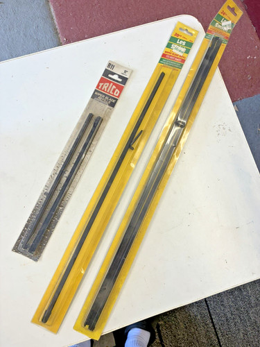 Job lot car wiper blade - of,