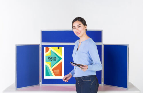 Portable folding panel - folding, 3