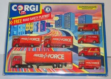 Corgi Juniors Superhauler Despatch Set - Royal Mail / Parcel Force - 7 vehicles