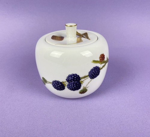 Royal worcester wild harvest - worcester,