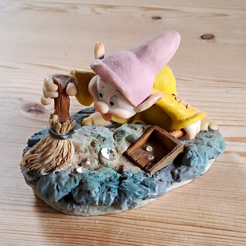 Arden sculptures disney - arden,