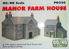 New Metcalfe PO250 Manor Farm House (OO/HO Gauge)