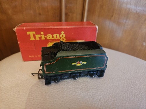 Hornby triang train set r30 - hornby,